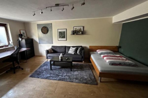 Ruhige Wohnung am Ortsrand - nahe KIT-Campus Nord